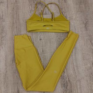Alo legging and sports bra set xs / s